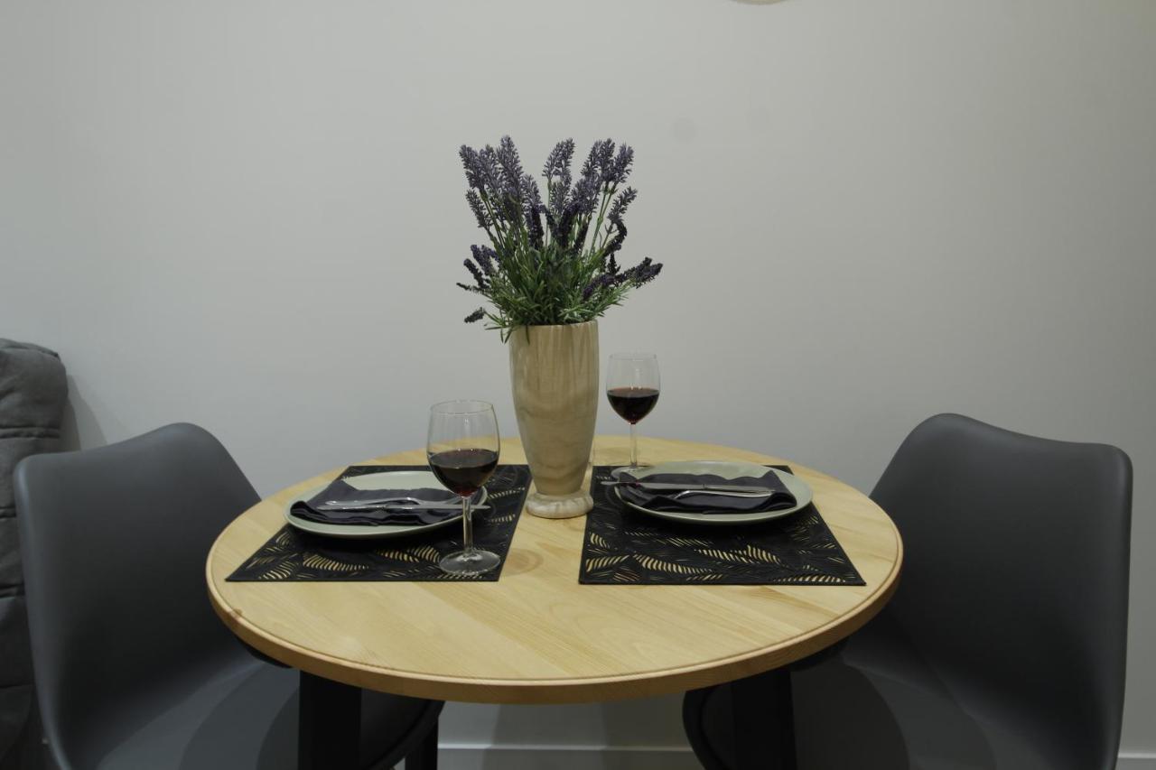 Apartamentos Rio Turia Valencia Eksteriør billede
